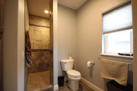 Bath - 1406 E 20th St, Marshfield, WI 54449 photo 3 of 8