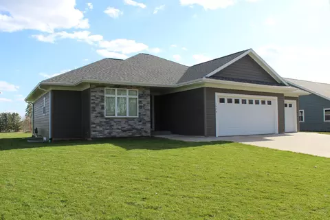 Exterior - 1406 E 20th St, Marshfield, WI 54449 photo 12 of 12