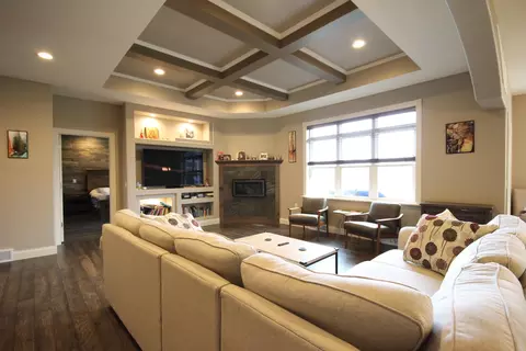 Living - 1406 E 20th St, Marshfield, WI 54449 photo 3 of 10