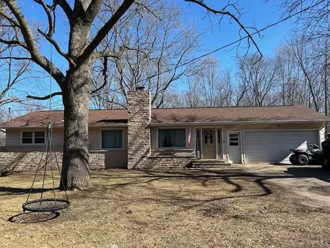 224301 Hollywood Rd, Marathon, WI 54448
