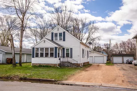 433 Walker St, Stevens Point, WI 54481