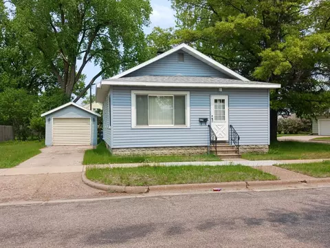 479 Dewey St, Wisconsin Rapids, WI 54494