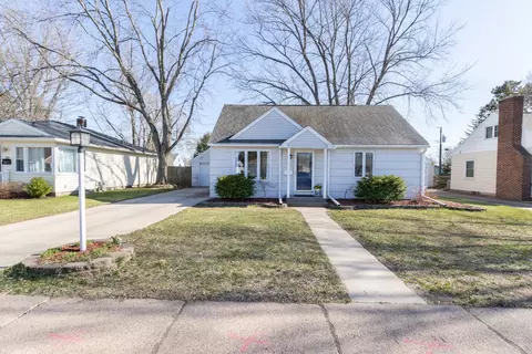725 Eau Claire Blvd, Wausau, WI 54403