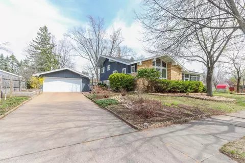 525 Clayton Ave, Stevens Point, WI 54481