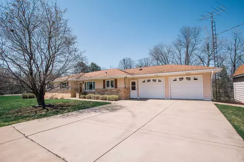 309 N Reese St, Greenwood, WI 54437