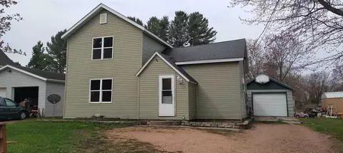 511 N 1st St, Abbotsford, WI 54405