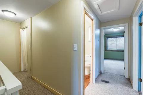 Entry Way - 417 E Somo Ave, Tomahawk, WI 54487 photo 2 of 3