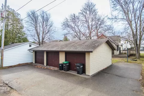 Exterior - 417 E Somo Ave, Tomahawk, WI 54487 photo 15 of 17