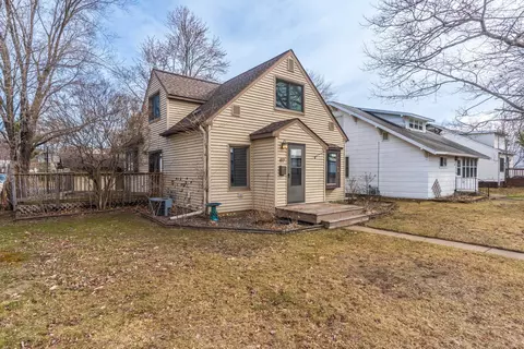 Exterior - 417 E Somo Ave, Tomahawk, WI 54487 photo 2 of 17