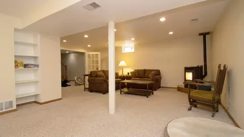 Living - n721 Range Line Road, Merrill, WI 54452 photo 3 of 5