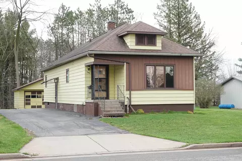 206 N 7th St, Medford, WI 54451