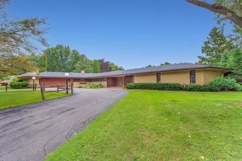 1805 S Cedar Ave, Marshfield, WI 54449