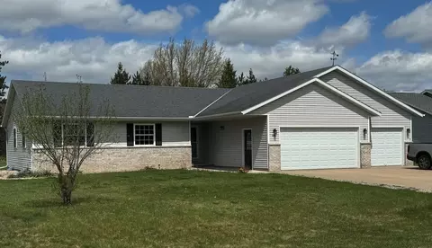 4960 Fieldstone Dr, Plover, WI 54467