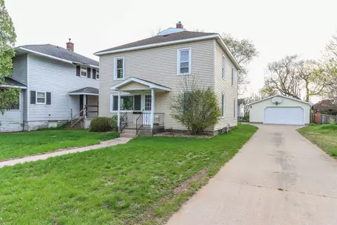 521 8th St N, Wisconsin Rapids, WI 54494