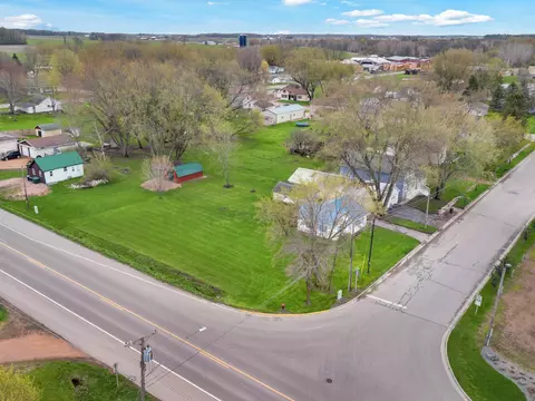 View/Area - 516 N Monroe St, Loyal, WI 54446 photo 1 of 4