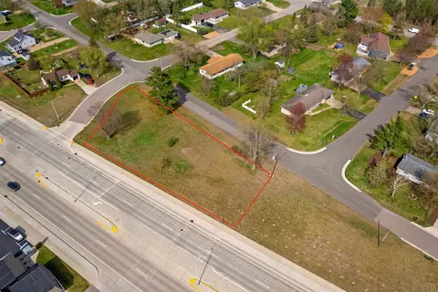 2704 Post Rd, Stevens Point, WI 54481