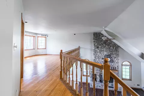 Living - 4606 River Bend Rd, Weston, WI 54476 photo 6 of 10
