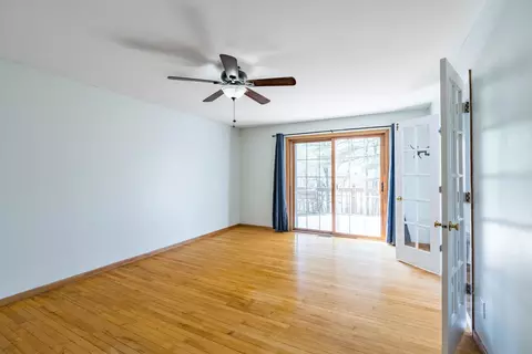 Living - 4606 River Bend Rd, Weston, WI 54476 photo 5 of 10