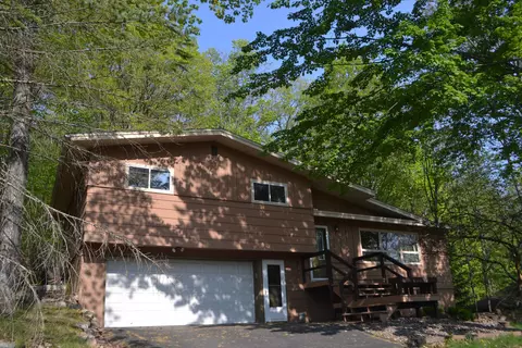 151749 Tulip Ln, Wausau, WI 54401