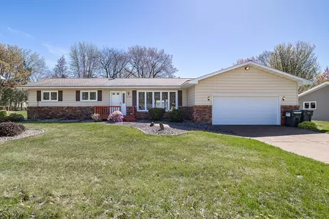 1009 Arnold St, Rothschild, WI 54474