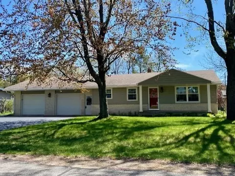 507 Sunset Blvd, Stevens Point, WI 54481