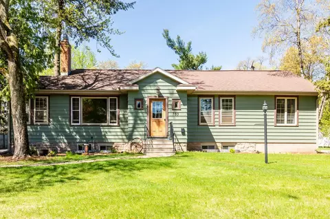 703 Linwood Ave, Stevens Point, WI 54481