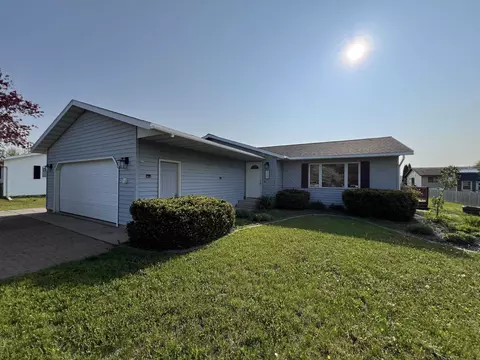 5507 Jean Ellen St, Weston, WI 54476