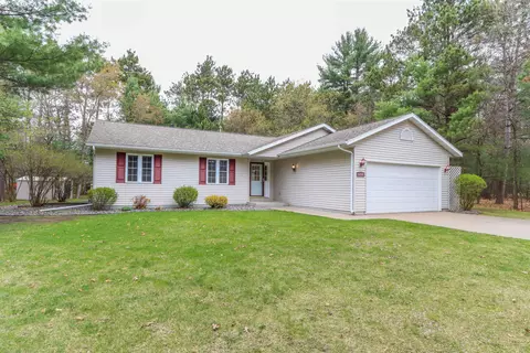 5232 Crocus Ct, Stevens Point, WI 54481