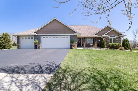219 Aspen Grove Ln, Wausau, WI 54403