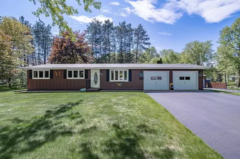 432 Chapley Ave, Junction City, WI 54443