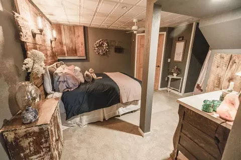 Bedroom - 2305 Forest Dr, Tomahawk, WI 54487 photo 6 of 6
