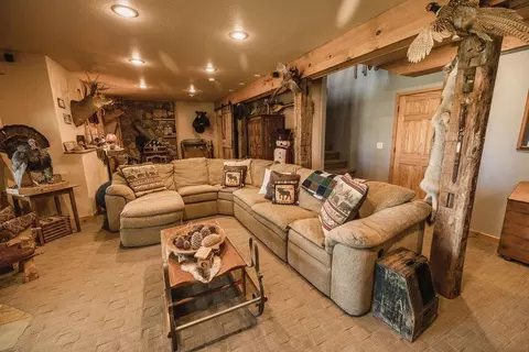 Living - 2305 Forest Dr, Tomahawk, WI 54487 photo 6 of 9