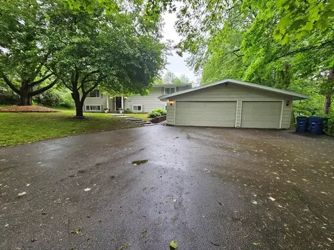 3015 N 11th St, Wausau, WI 54403