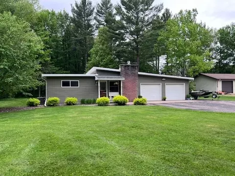 1402 Monroe St, Merrill, WI 54452