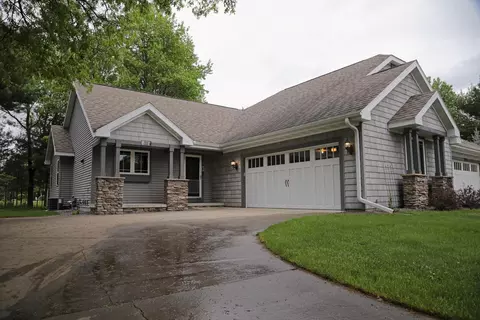4292 Windsong Pl, Plover, WI 54467