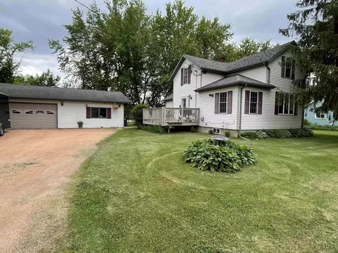 501 N 4th St, Colby, WI 54421