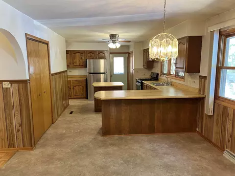 n3948 Deer Path, Hancock, WI 54943 photo 12