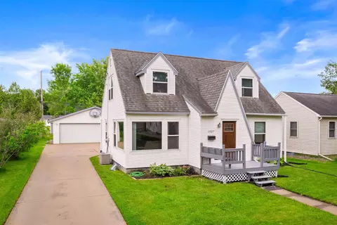 1027 Le Messurier St, Wausau, WI 54403