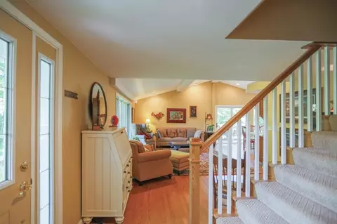 Entry Way - 168050 River Rd, Ringle, WI 54471 photo 3 of 5
