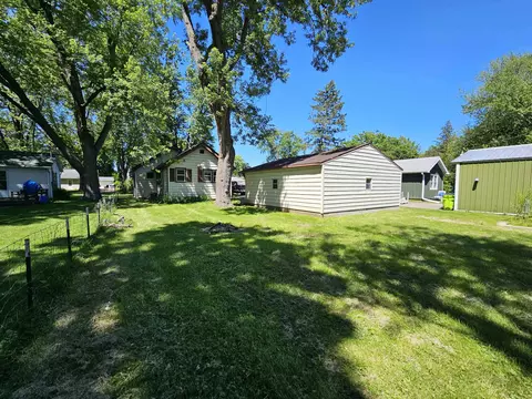 313 First St, Delavan, WI 53115 photo 32