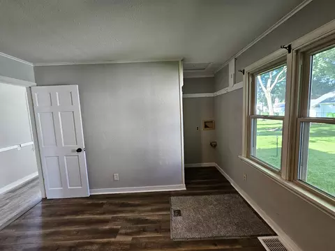 313 First St, Delavan, WI 53115 photo 4