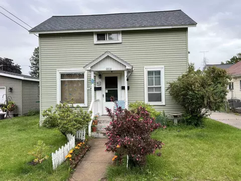2016 Wyatt Ave, Stevens Point, WI 54481
