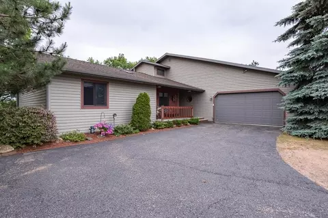 1407 Highland Dr, Merrill, WI 54452