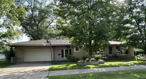 1006 Fremont St, Mosinee, WI 54455