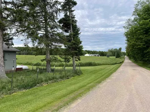 n8066 Raspberry Road, Wittenberg, WI 54499 photo 9