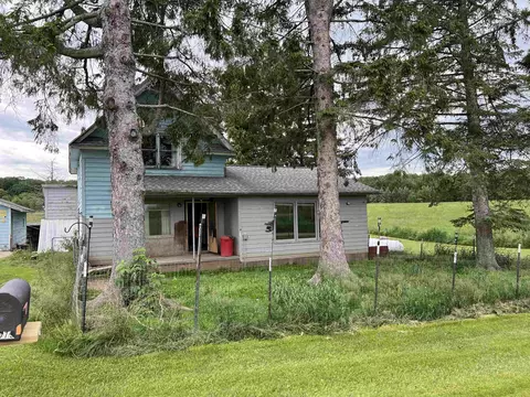 n8066 Raspberry Road, Wittenberg, WI 54499