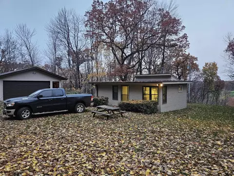 n3387 Overgaard Road, Elroy, WI 53929