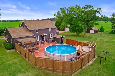 6462 2nd St, Stevens Point, WI 54481