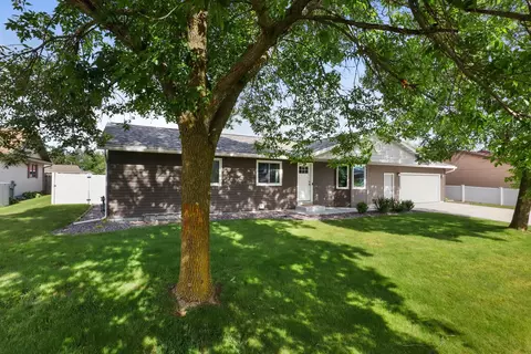 2120 Cindy Ct, Wisconsin Rapids, WI 54494