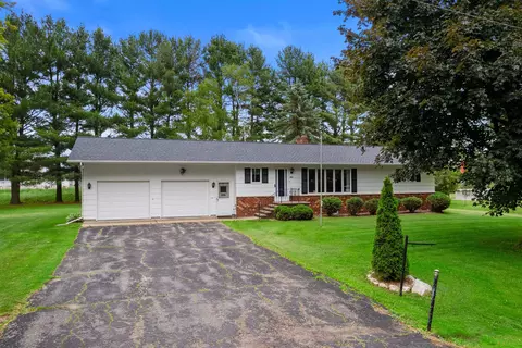 401 Chapley Ave, Junction City, WI 54443